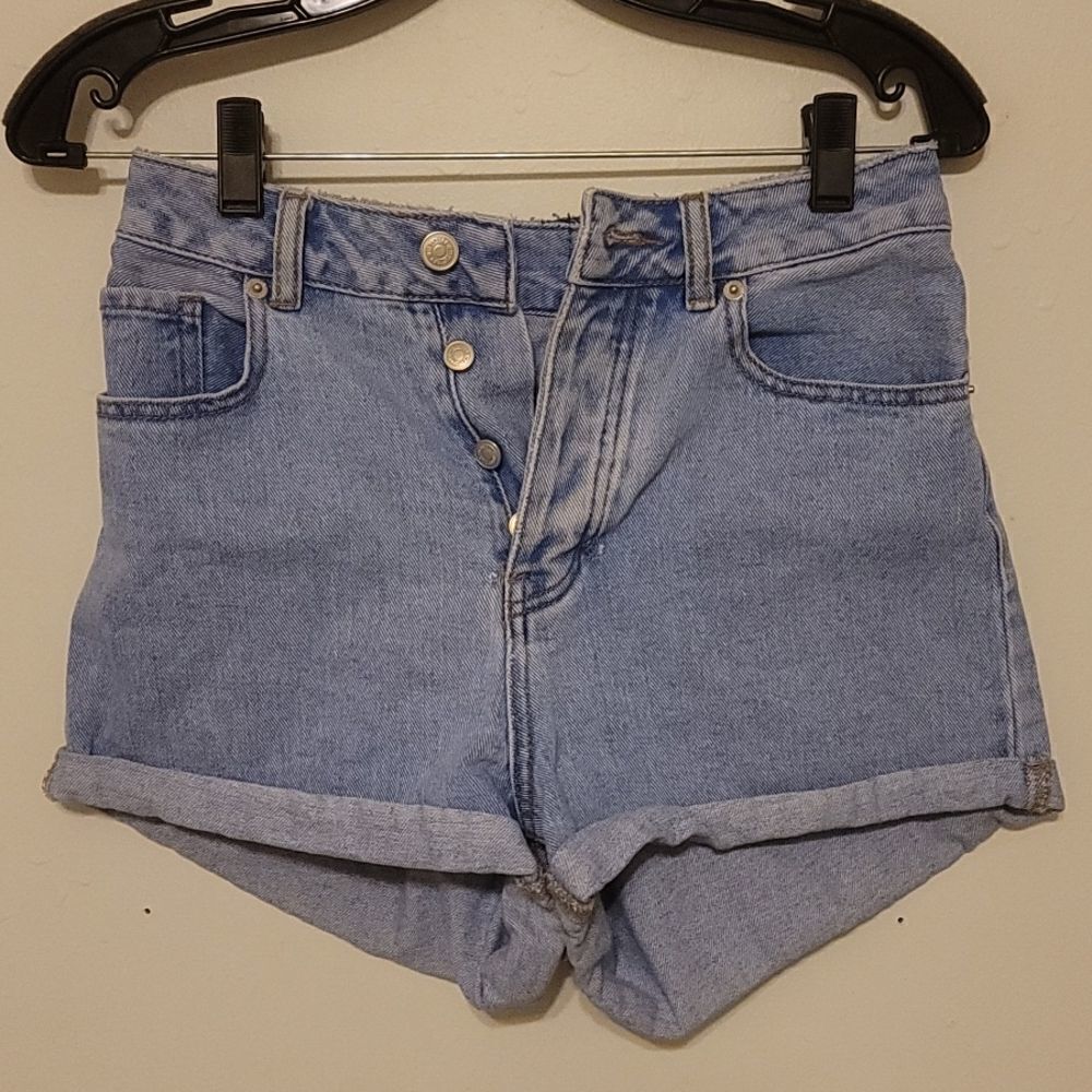 Melville denim shorts small‎